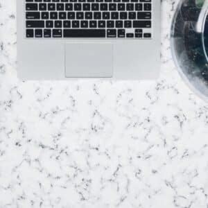 Photo Laptop and money