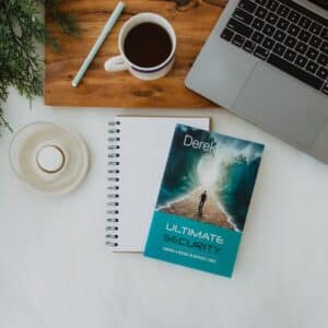 Photo Laptop and books