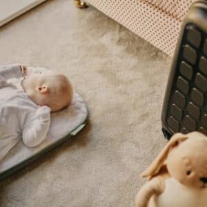 Photo Laptop and baby